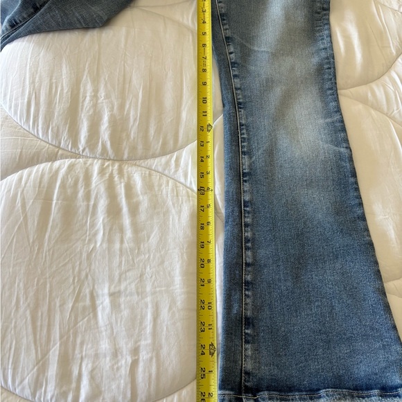 Ag Adriano Goldschmied Classic Blue Denim - Picture 11 of 13